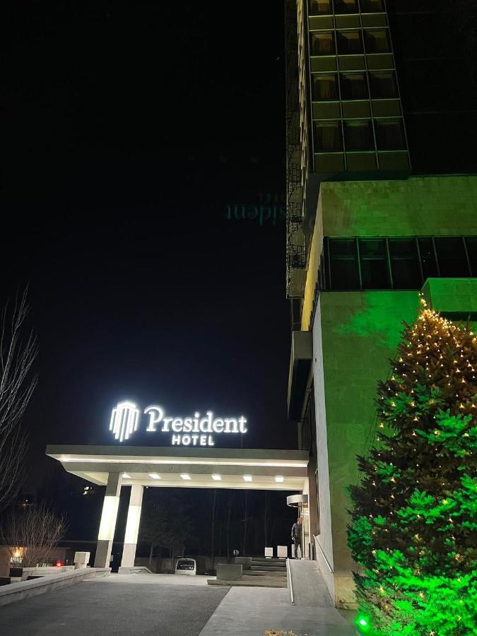 President Hotel By Hrazdan Hotel Cjsc Ereván Exterior foto